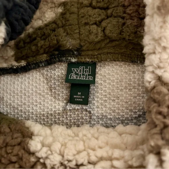 Wild Fable Camo Sherpa Pullover - Picture 5 of 5